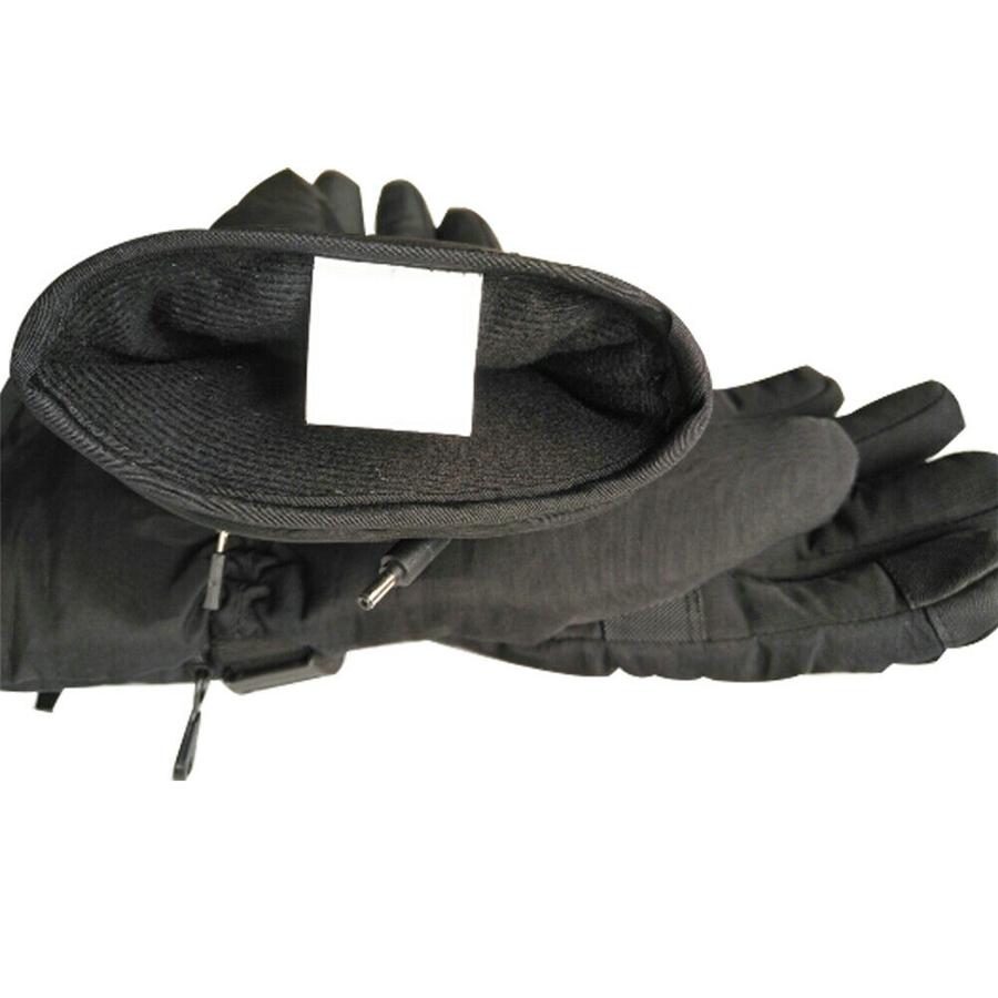 1.The waterproof layer inserts moisture from the wick and helps keep hands warm