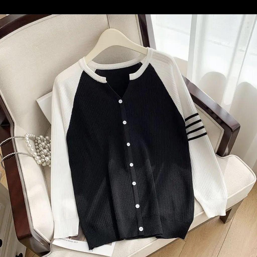 2025 Spring/Autumn Plus Size Women's Raglan Sleeve Cardigan, Color Block, Single-Breasted, Loose Knit Sweater