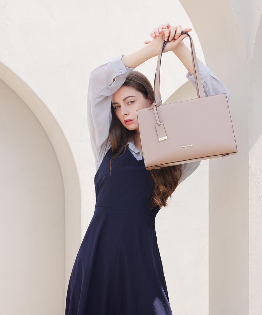 Banabana Cowhide Mode A Shoulder Bag
