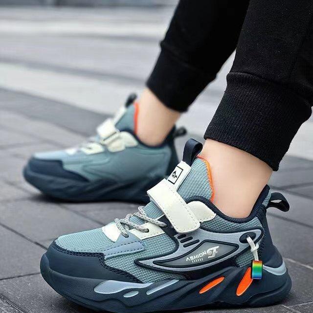 Sneakers Boys Sneakers Girls Light Running Shoes Breathable Classmates Casual Shoes Middle and Older Children Running Students Little White Shoes