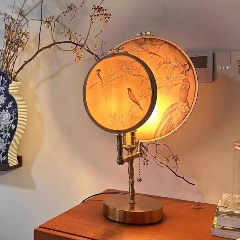 Retro Chinesische Tischlampe für Schlafzimmer und Arbeitszimmer – Dekorative Runde Fächerleuchte mit Kostenlosem Versand
