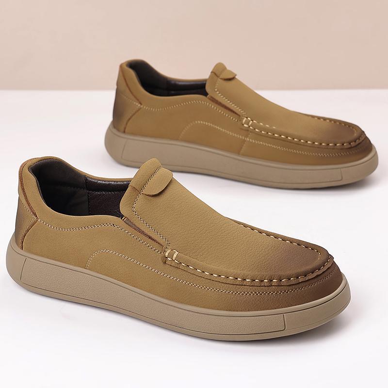 Fashion Outdoor Male Loafers Comfortable Men's Moccasins Soft-Soled Slip-On Flats Versatile Casual Shoes Business Formal Leather Shoes