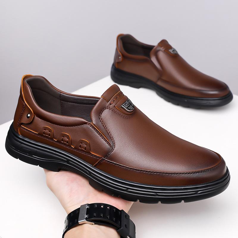 Leather Shoes Men's 2025 Autumn New Breathable One-pedal Casual Shoes Men's Trend Versatile Soft-soled Dad Shoes