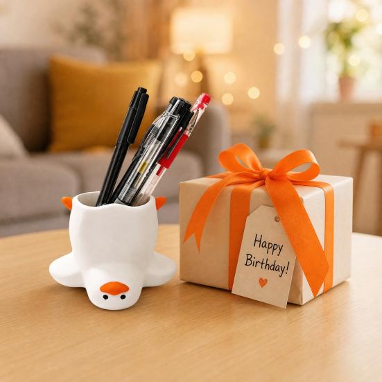DYS Upside Down Duck Pen Holder, 3D Printed Desk Organizer, Funny Stationery Storage Holder for Office School, Creative Gift Girls