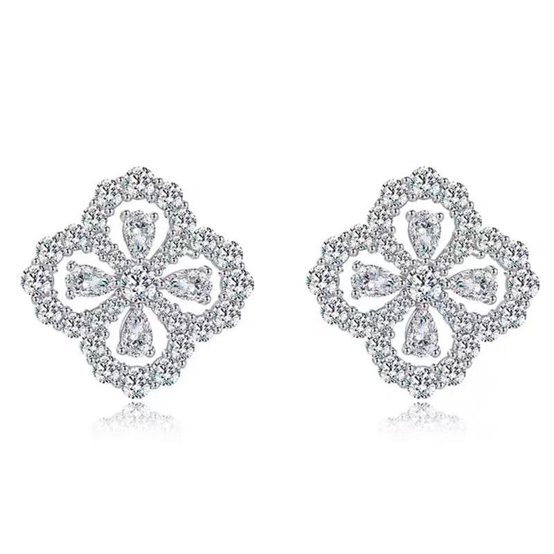 2026Neuer beliebter französischer Designer vierblättriges Kleeblatt Schleife Damenohrringe v Gold Zirkonia Leichter Luxus High-End Ohrringe