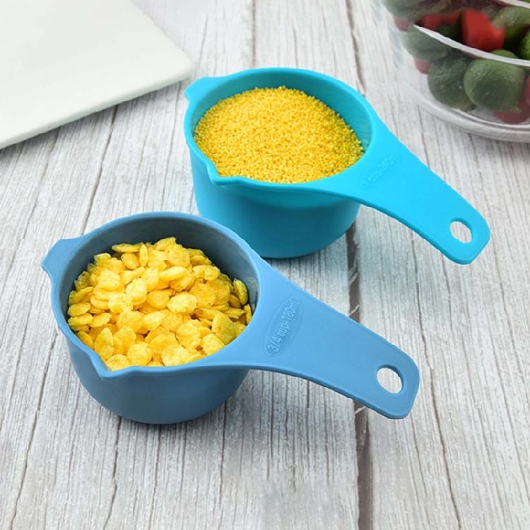 7Pieces Plastic Measuring Cups Measuring Spoons Set Kitchen Measuring Tool Suitable for Baking and Cooking