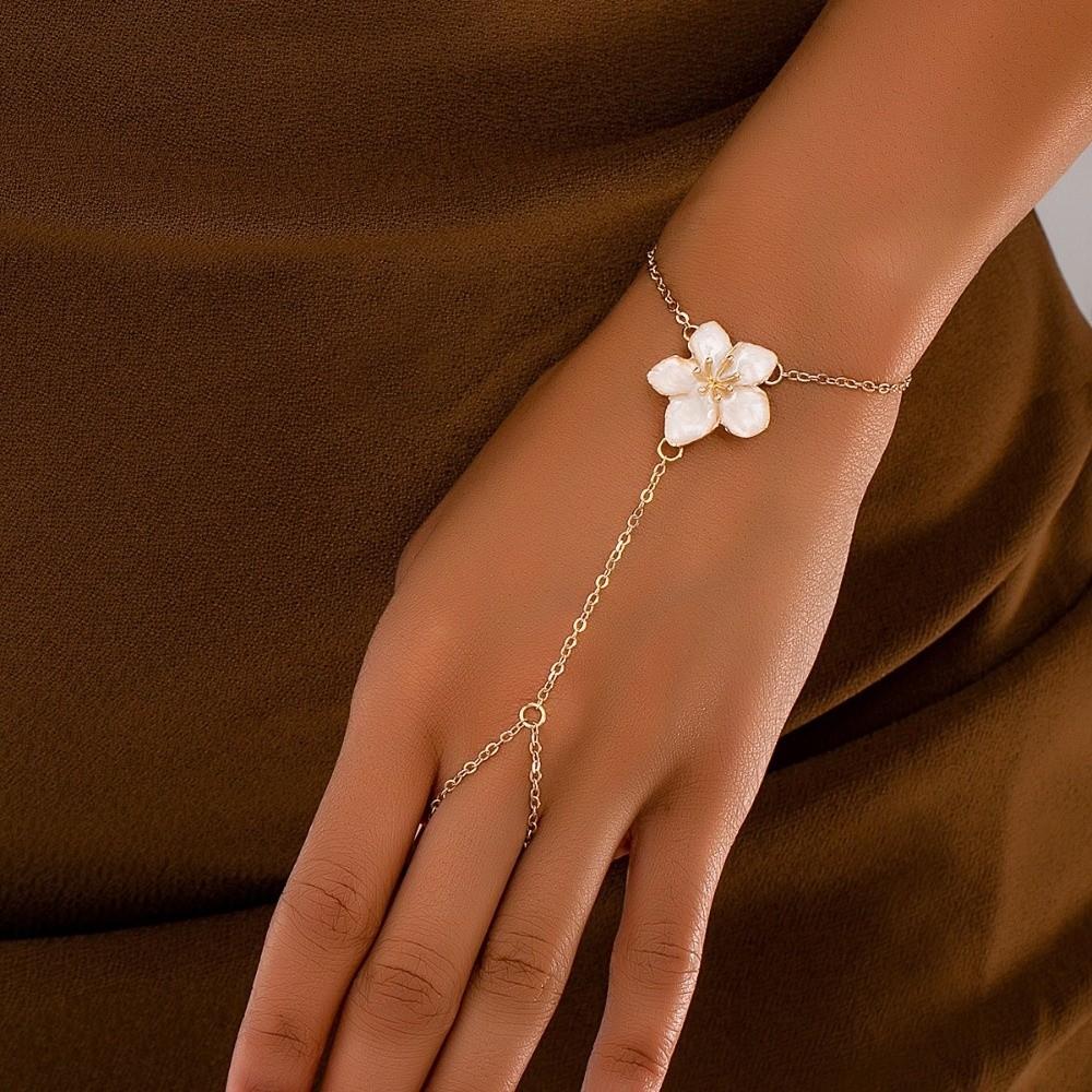 Thin Chain Finger Ring Bracelet Elegant Hand Jewelry Finger Bracelet Women Jewelry Accessories