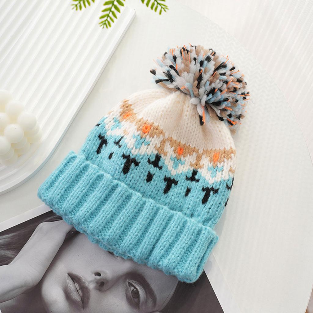 Popular Contrast Color Skull Caps for Women and Teens Comfortable Knitted Beanies Hat for Outdoor Sport Winter Activity