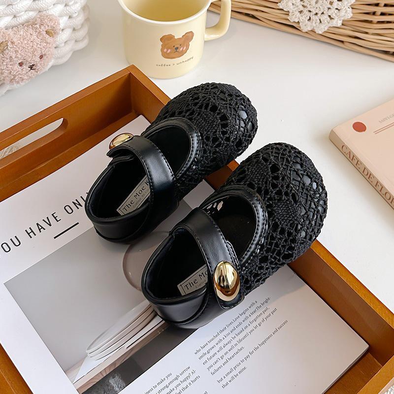 Girls  Breathable Mesh Princess Shoes - Spring 2026 Edition. Non-slip, Soft Sole Toddler Leather Shoes with Hollow Design. 25 чёрный