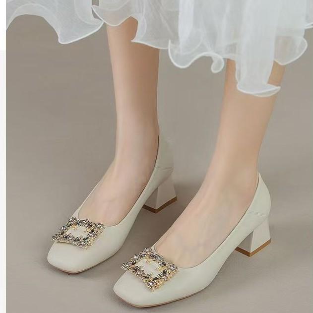 Soft leather shoes square heel small size large size single shoes women's summer and autumn square head grandma shoes middle heel temperament black