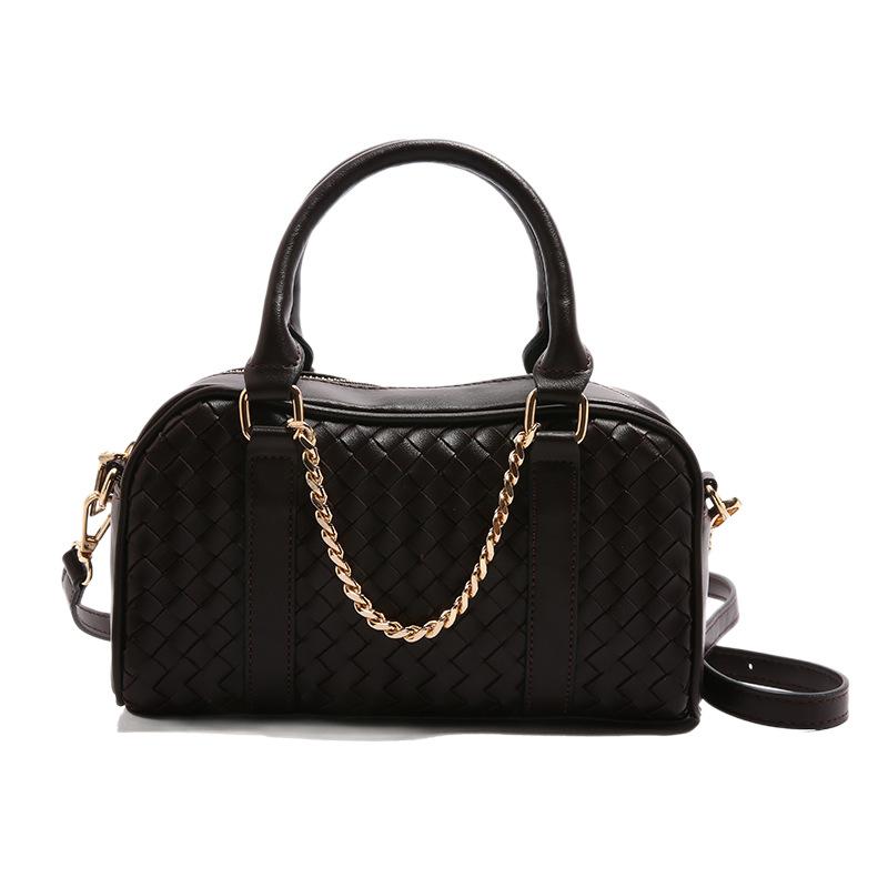 Handwoven Handbag for Autumn and Winter, Fashionable and High-end Women's Handbag, Large Capacity Commuting Bag