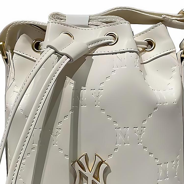 New MLB Blended Material Bucket Bags Crossbody Bag, Shoulder Bag Regular Women's White 7ACRMD65N-50CRM