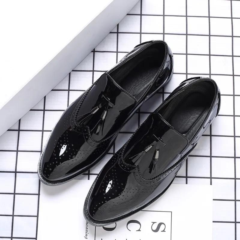Trend Men Dress Shoes for Men Oxfords Patent Leather Brogue Shoes Classic Business Suits Formal Shoe Man Tassel Leather Loafers