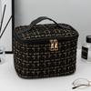 Fashion Cosmetic Bag Large Capacity Portable Handbag Plaid Travel Makeup Bag Portable Toiletries Organizer Bathroom Storage Case
