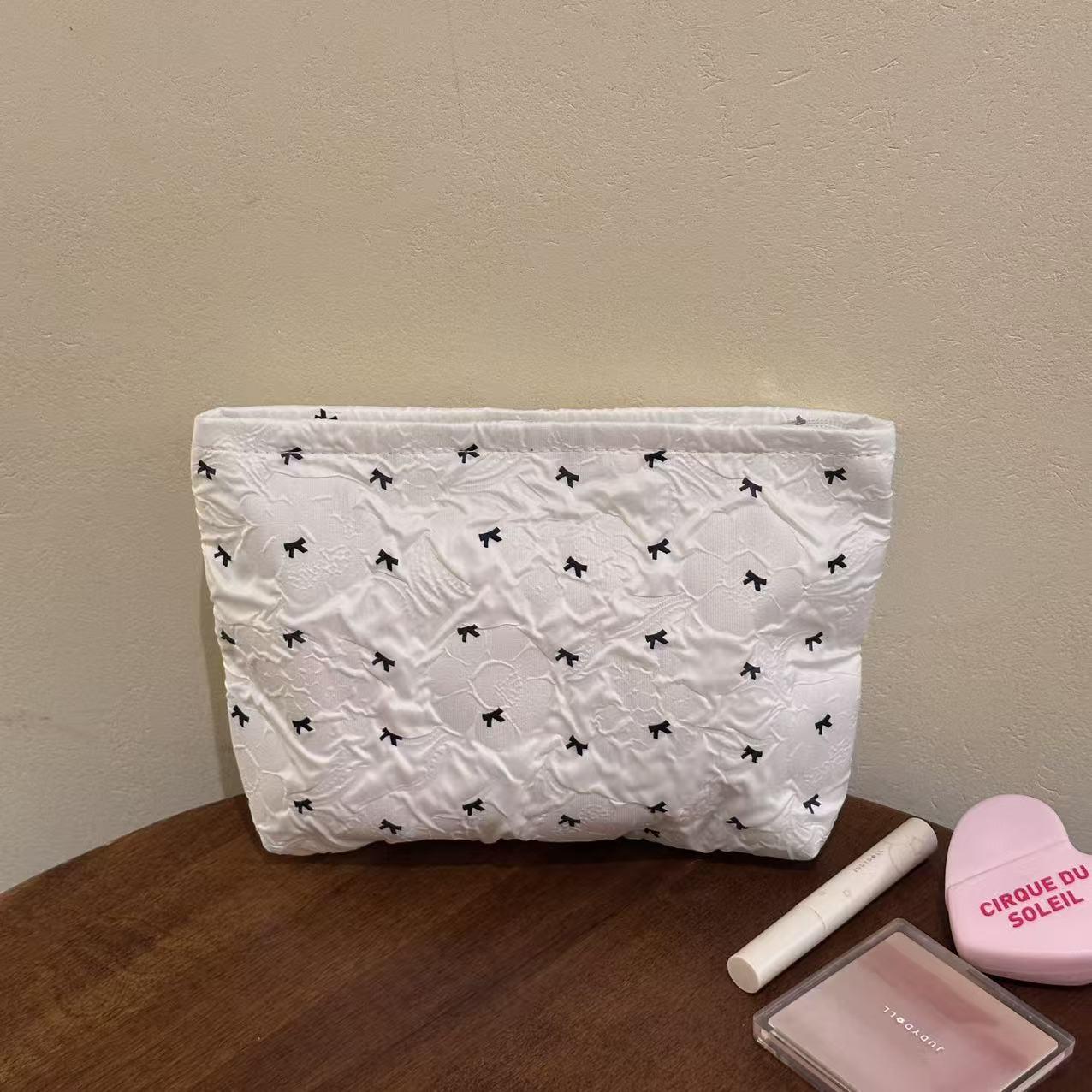

Women s Cute Large-Capacity Cross-Border Makeup Bag & Wallet белый