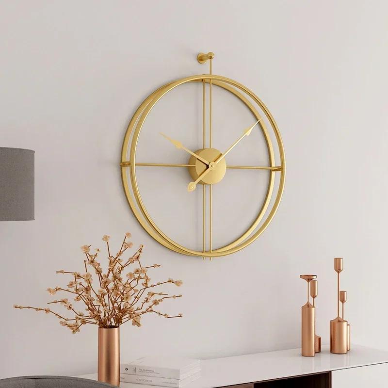 Nordic Simple Iron Silent Wall Clocks Modern Design For Home Office Decor Hanging Watch Modern Luxury Art Wall Watch ClockW1T5J5
