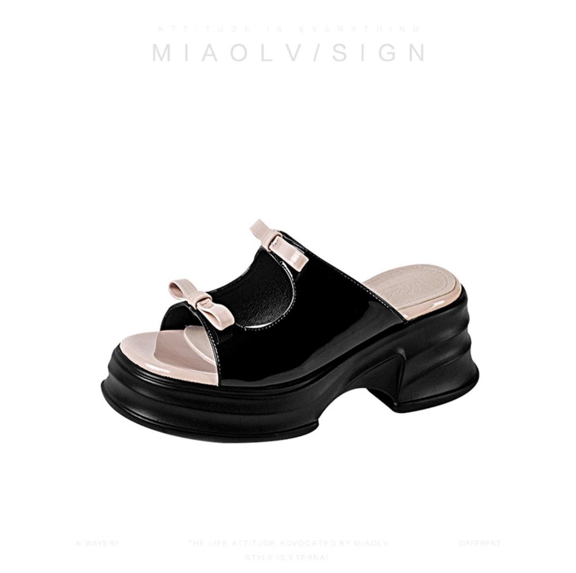 

Тринадцать рядов овчины дышащие милые сандалии на платформе женские 2025 новые танкетка на танкетке с открытым носком полушлепанцы для улицы 40 чёрный