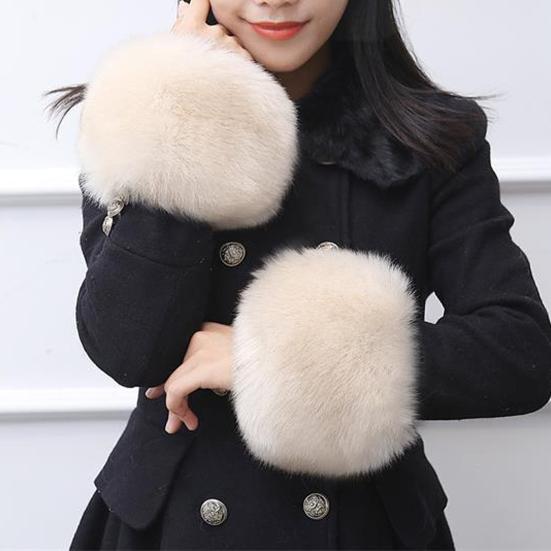 1 Pair Faux Fur Wrist Warmers Fluffy Women Plush Sleeve Cuffs Windproof Thermal Accessory for Jackets Sweaters