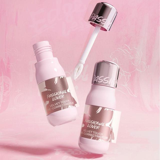 PASSIONAL LOVER - Velvet Touch Tone-Correcting Fluid Graffiti Edition - 3 Shades C01 Puffy Pink - 5g