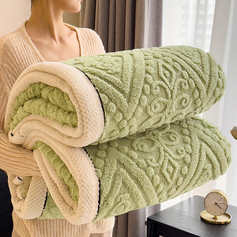 Contemporary Carved Velvet Bed Blanket Luxury 350g Thickened Autumn Winter Warm Blanket Machine Washable Multipurpose Comforter