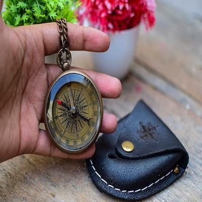 Brújula, el mejor regalo para él y ella, brújula grabada, regalo de lujo, regalo para hijo