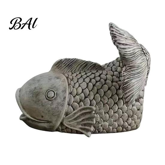 Outdoor Functional Art Fish Shape Rainwater Diverter, Decorative Gutter Downspout Statue, Decor Sculpture for Garden Patio Yard Ornament Landscape