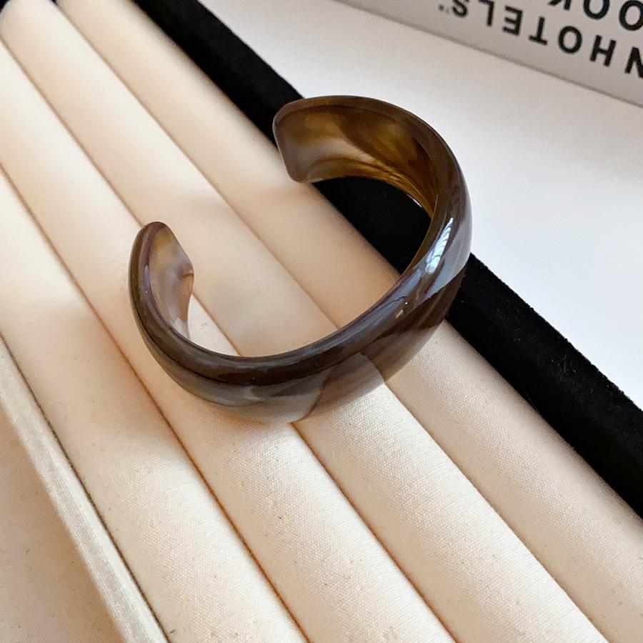 Round Smudging Bangles for Women European and American Punk Acrylic Cuff Bracelets Goth Geometric Charms Wristband Jewelry M1