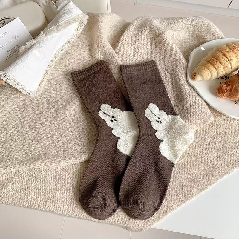 Women's Autumn and Winter Combed Cotton Mid-calf Socks with Cartoon Coffee-colored Panda Flocking Boneless Versatile Women's Socks At The Heel