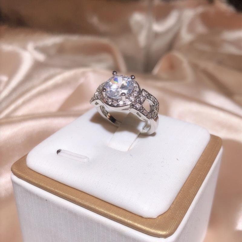 Classic Handmade High Quality Ultra Flash Zircon Platinum Plated Trendy Ring