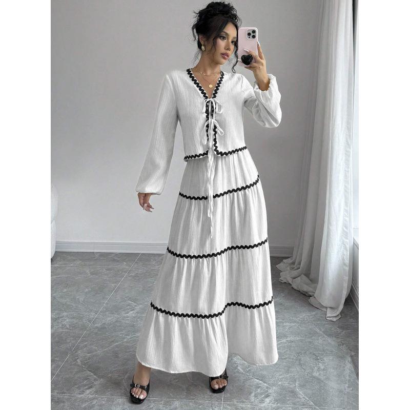 Elegantes Damen-Urlaubs-Stil Langarm Schnür-Rock-Set