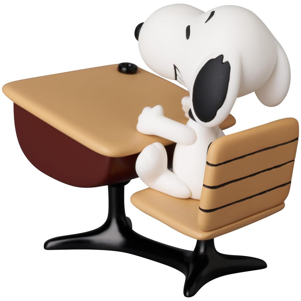 MEDICOM TOY UDF Ultra Detail Figure 844 PEANUTS SERIES 18 Snoopy with approximately 85mm fully assembled figure No. Desk, tall, non-scale, painted,