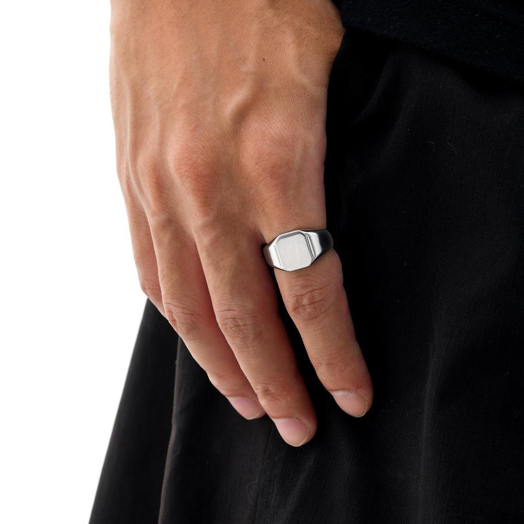 Anel Sinete Quadrado para Homens Mulheres, Anel de Aço Inoxidável Cor Ouro Anel de Faixa Simples, Anel Grosso de Declaração Anel de Faixa Anel de Polegar