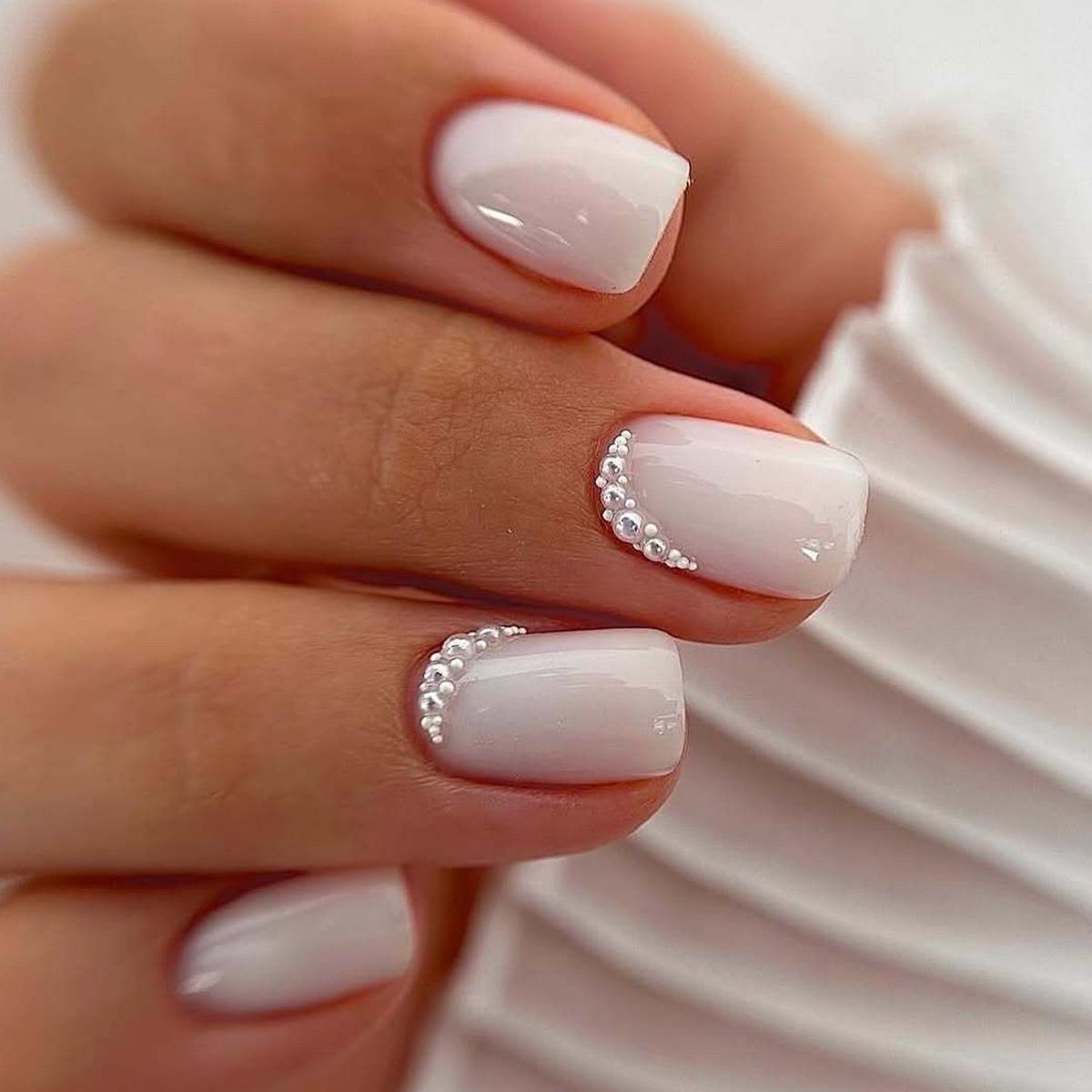 

Solid Color Wearable High-End Short White Rectangular Fake Nail Tips