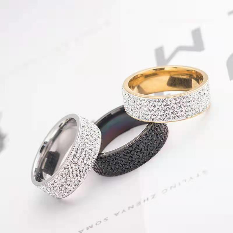 Europäischer & Amerikanischer 8mm 5-Reihen Diamant Titanstahl Modering