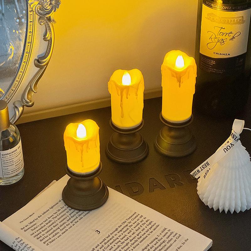 3 Stück LED Retro Kerzenständer Reißkerze Schreibtisch Weihnachtsdekoration Simulation Retro Kerzenförmige Verzierung Weihnachtsschmuck