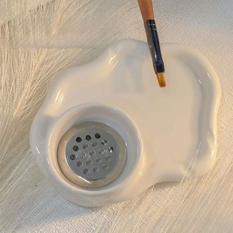 

Three-in-One Ceramic Palette Pen Washing Dishes Art Supplies Painting Sketching Portable Tools Brush Cleaning Wash The Pen Cup
