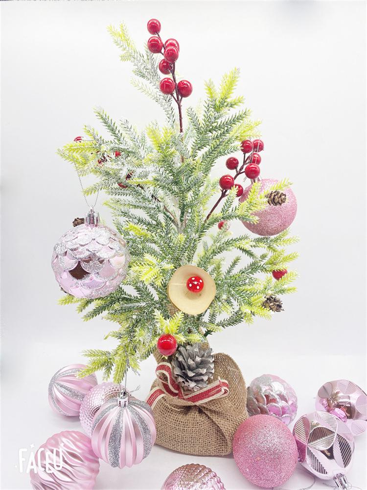 Galvanisierte Kunststoff-Weihnachtsornamente: Runde, unregelmäßige und bemalte Geschenkanhänger