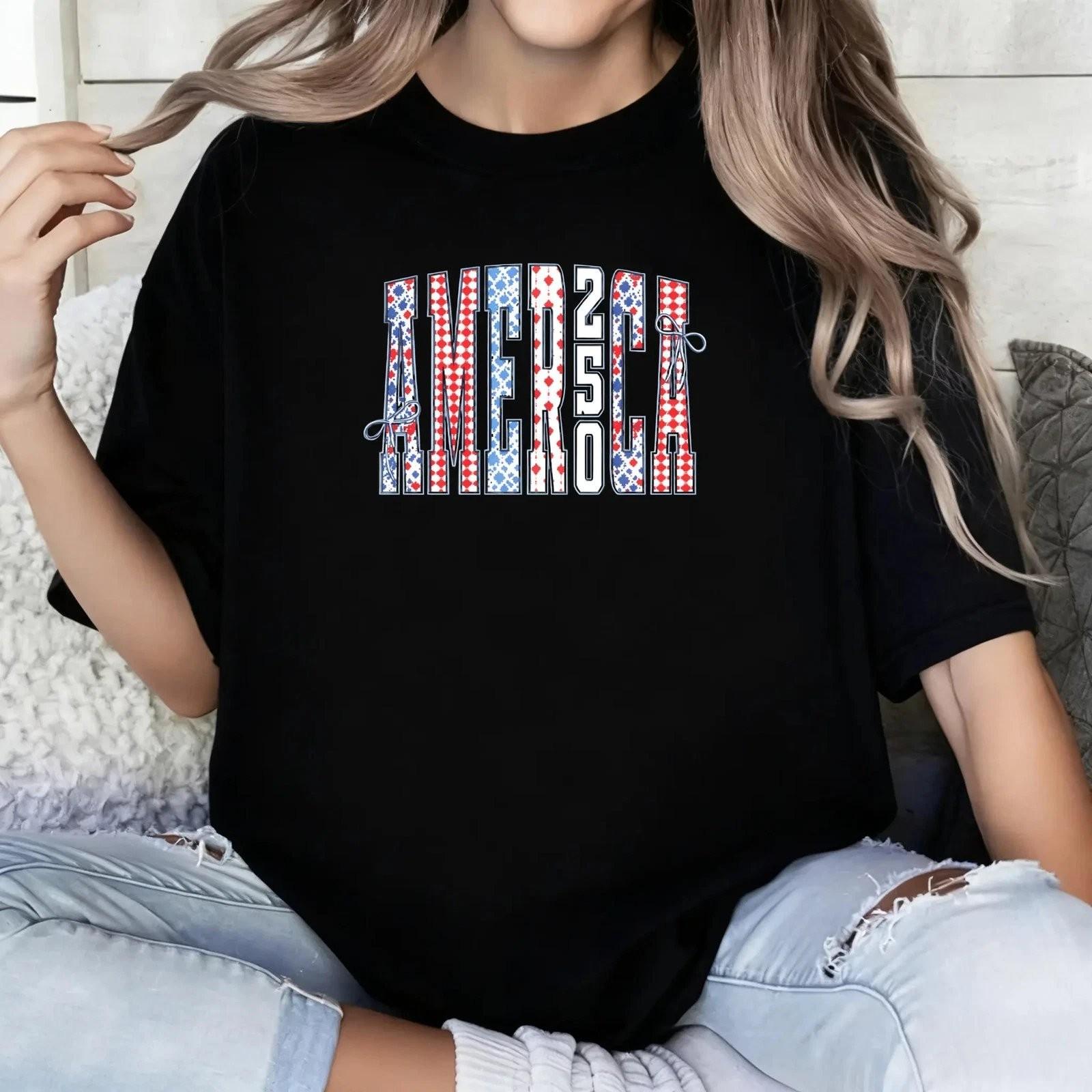 USA 250th Anniversary Floral Patriotic Independence Day T-Shirt Women S