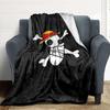 1pc ONE PIECE Skull Flannel Blanket, Soft Skin Friendly with Digital Printing, Various Sizes Available for Family, Friends, Birthday