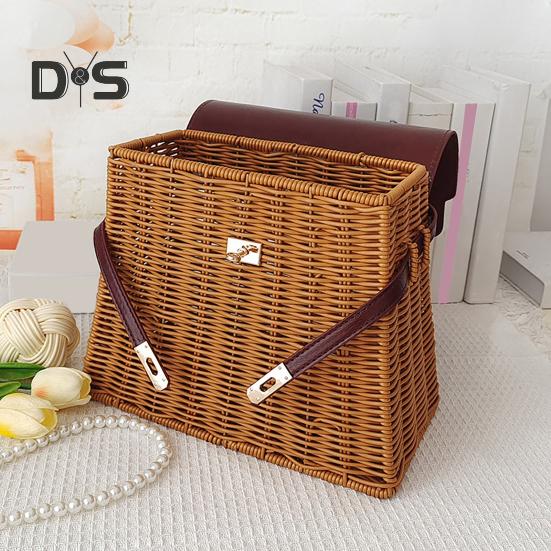 Gift Basket with Swinging Clasp Faux Rattan Woven Basket with Handle Party Favor Storage Basket for Chocolates Candies Wedding Birthday