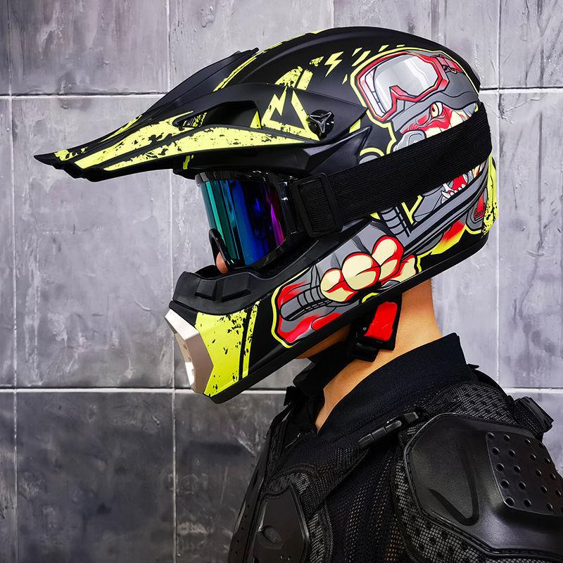 Summer off-road men and women off-road helmet electric bicycle helmet four seasons Internet celebrity helmet bicycle helmet student handsome