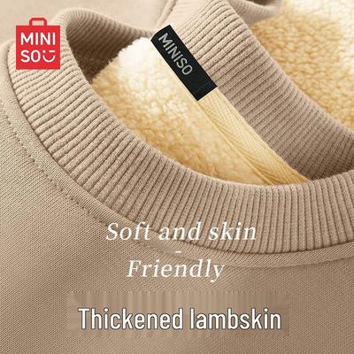 Teplé oblečení – Mikiny a halenky