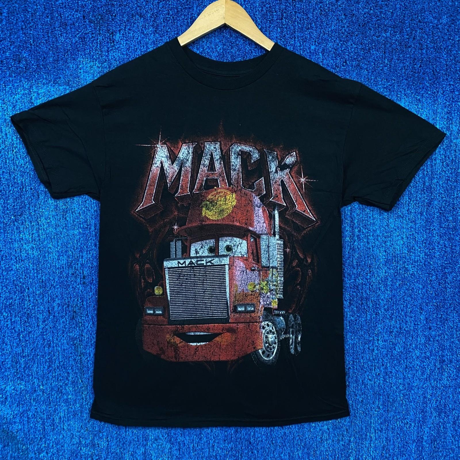 Cars “Mack” Graphic T-Shirt Size Medium S