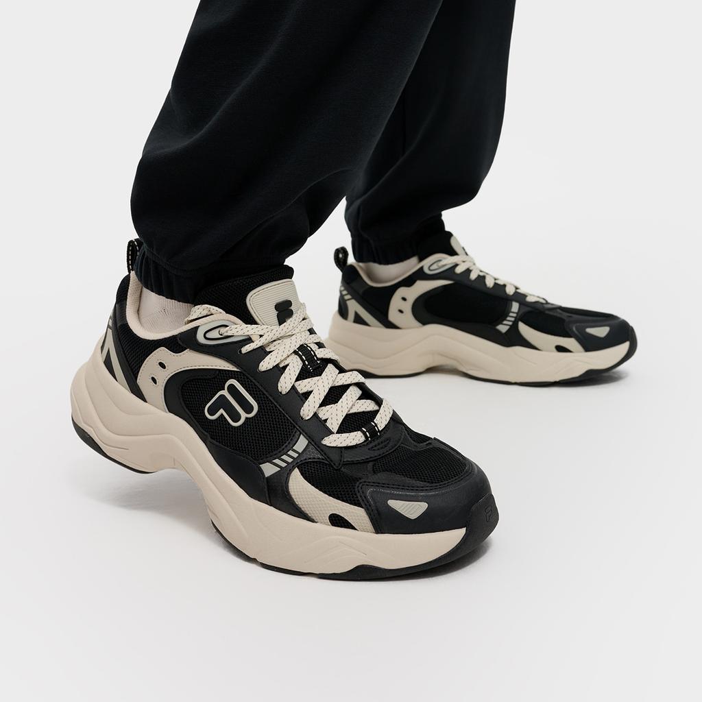 Fila Fusion Unique Fashion Versatile Low-Top Casual Shoes Men Sneakers Black T12M431603FBO