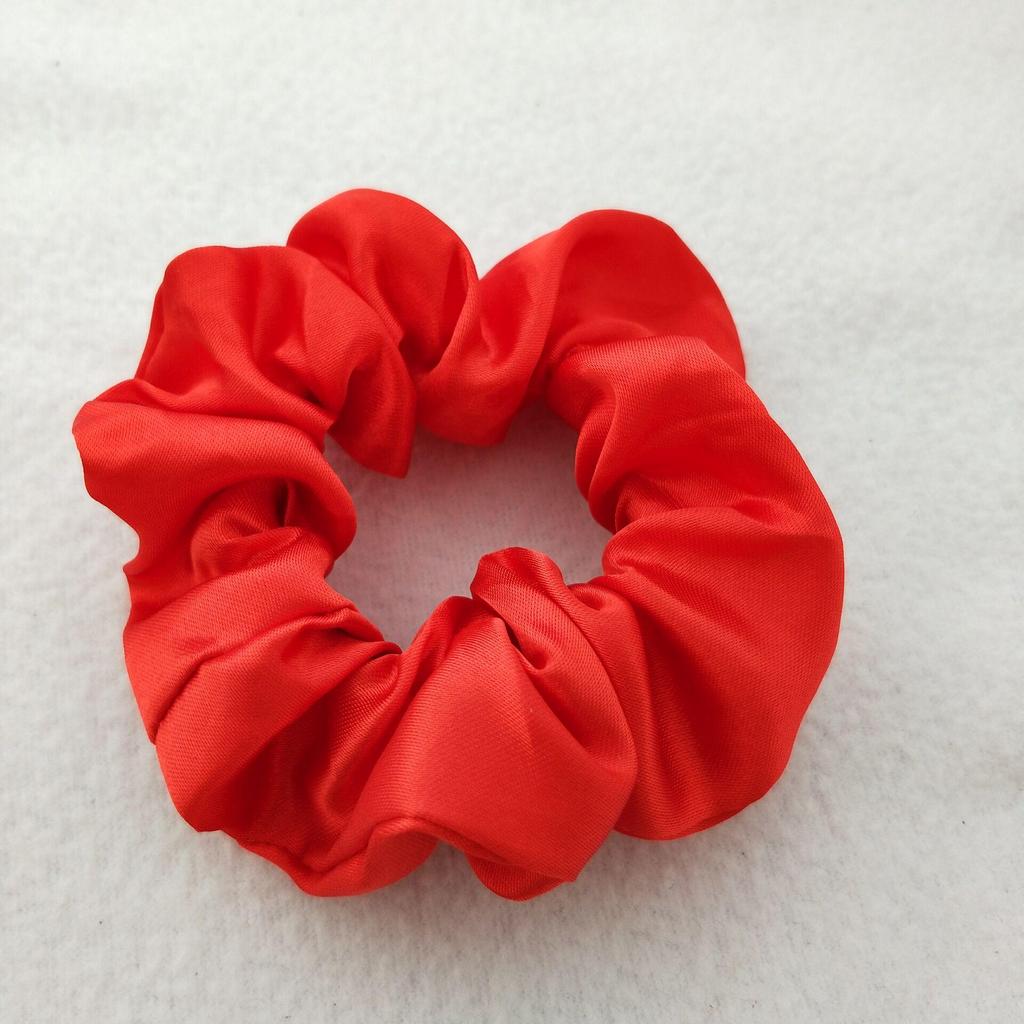 Satin Silk Hair Tie: High-End Women's Rubber Band for Elegant Buns