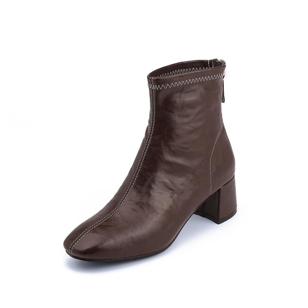 2025 winter new boots women wear high sense Internet celebrity thin boots washed horse leather pattern Korean version women's boots thick heel