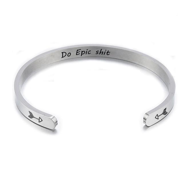 Brățară din oțel titan Brățară cu frază personalizată Brățară sculptată Zi de naștere Absolvire Cadou prietenie Suvenir pentru femei