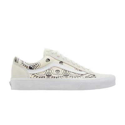 Style 36 Skull Bandana White Black