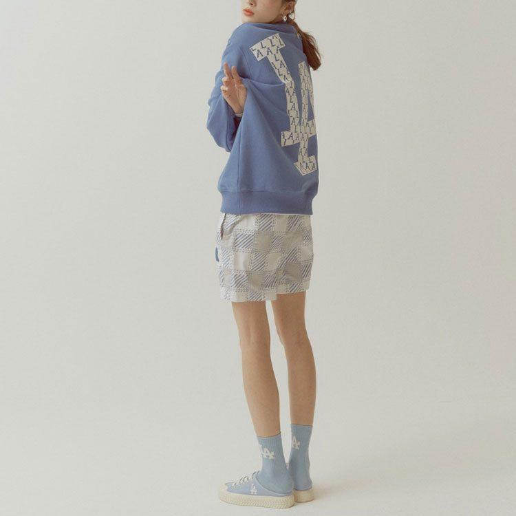 MLB Old Flower Sweatshirts Unisex Blue Crew Neck Moderate Regular 31MTM2111-07U