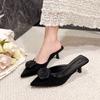 Zapatos de tacón alto puntiagudos de lujo de diseñador para mujer 2026 Primavera Mujer Sandalias de tacón fino rosa Zapatillas para vestido de fiesta de satén francés